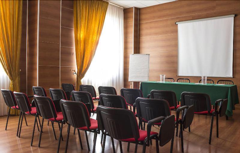 Hotel Atleti Foggia Bagian luar foto