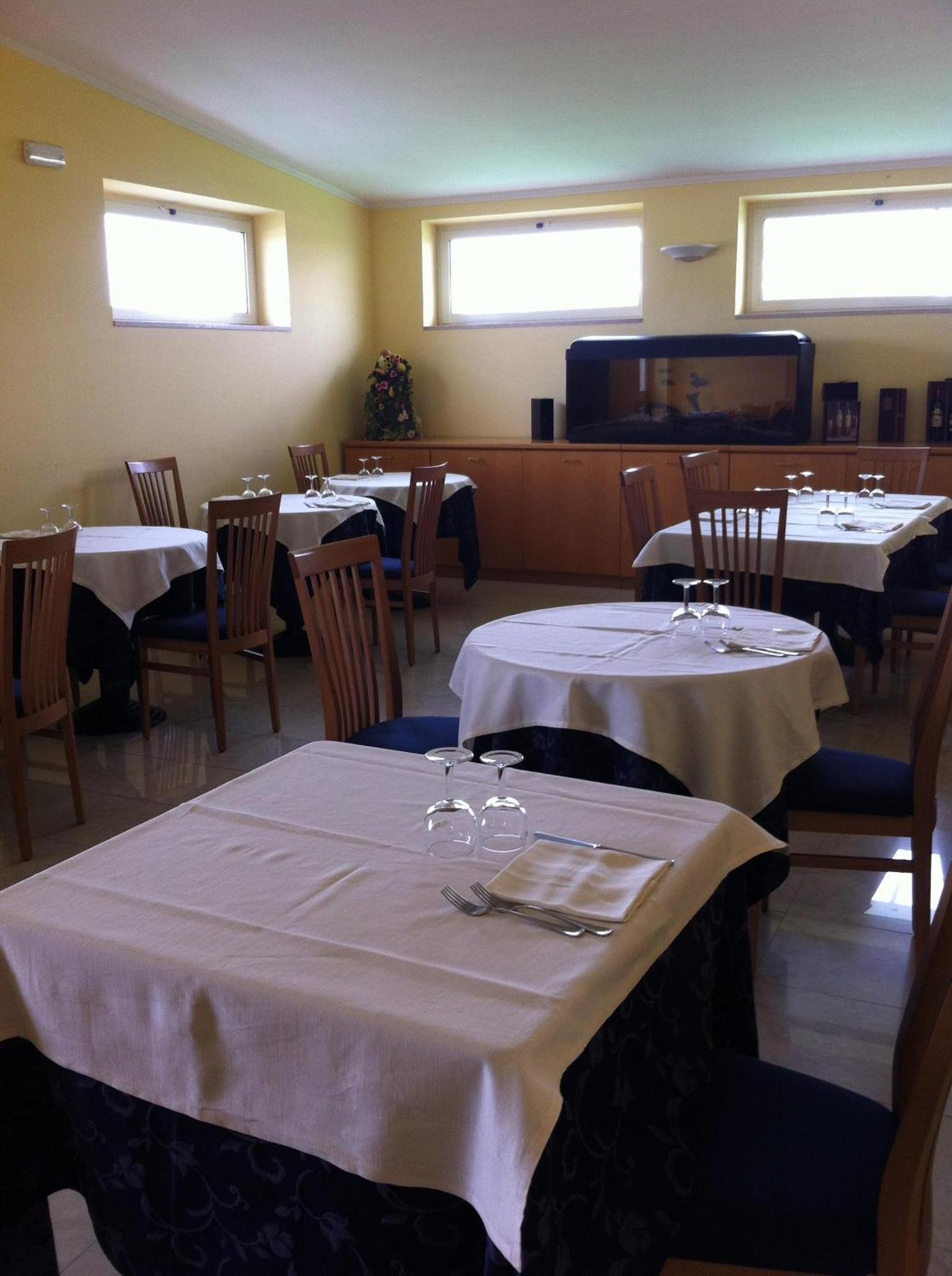Hotel Atleti Foggia Bagian luar foto