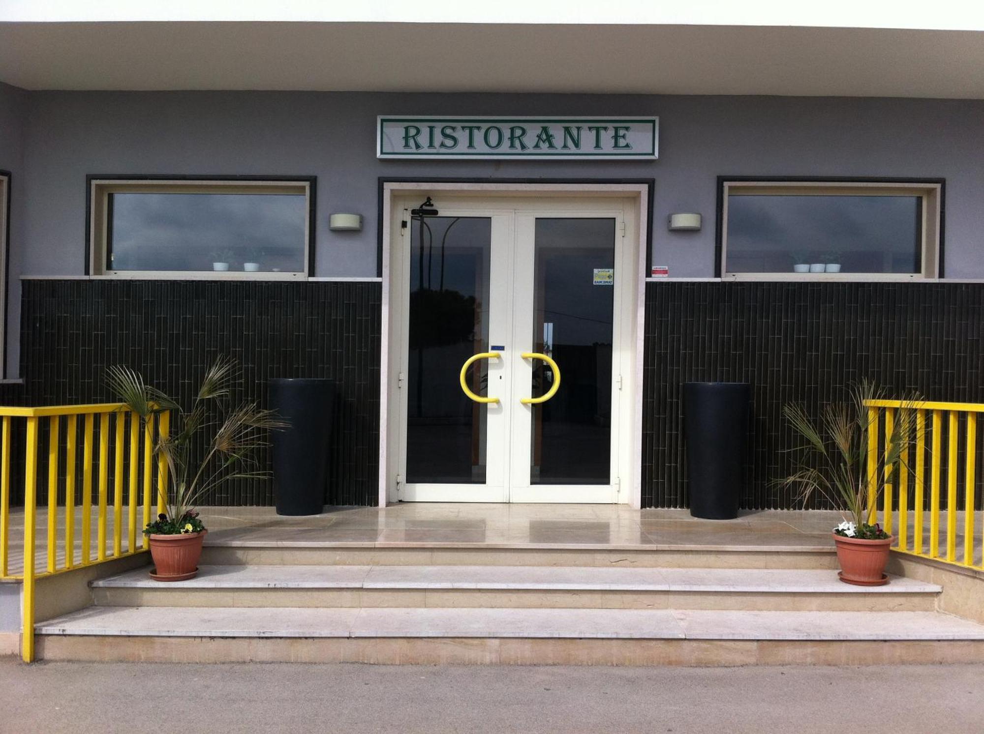 Hotel Atleti Foggia Bagian luar foto